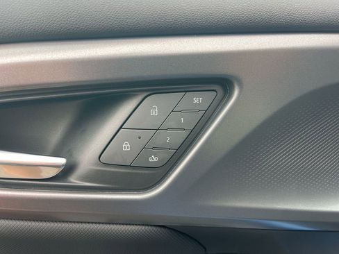 New 2025 Chevrolet Equinox EV RS w/ Active Safety Package 3 image 11