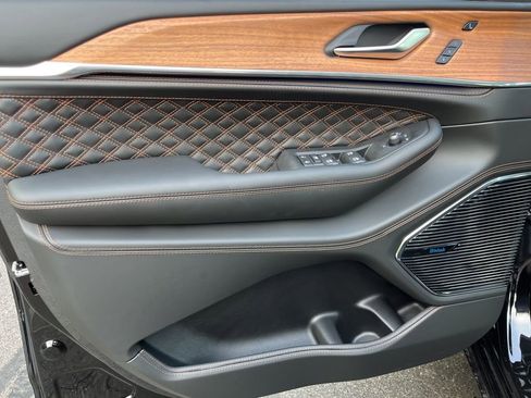 New 2025 Jeep Grand Cherokee L Summit image 44