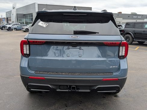 New 2026 Ford Explorer ST-Line image 5