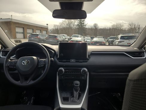 Certified 2023 Toyota RAV4 LE image 18