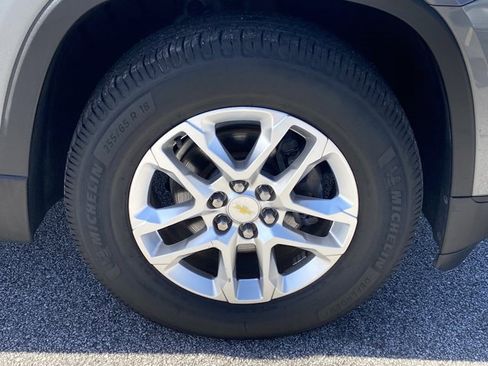 Used 2019 Chevrolet Traverse LS image 23