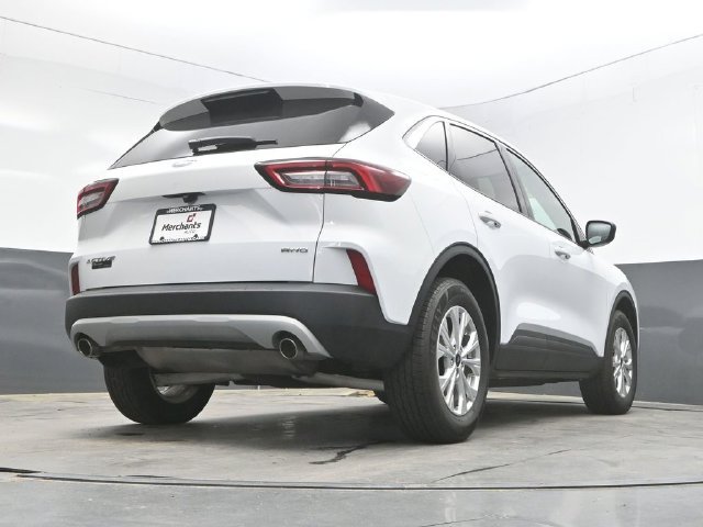 Used 2023 Ford Escape Active AWD/4WD image 47