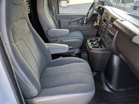 Used 2024 Chevrolet Express 2500 w/ Driver Convenience Package image 27