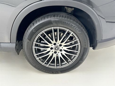 Used 2026 Mercedes-Benz GLC 300 image 34