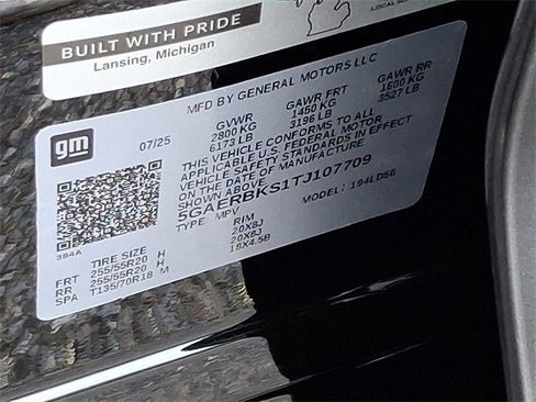 New 2026 Buick Enclave Sport Touring w/ Super Cruise Package image 17