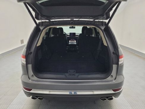 Used 2021 Lincoln Aviator Reserve w/ Elements Package Plus image 29