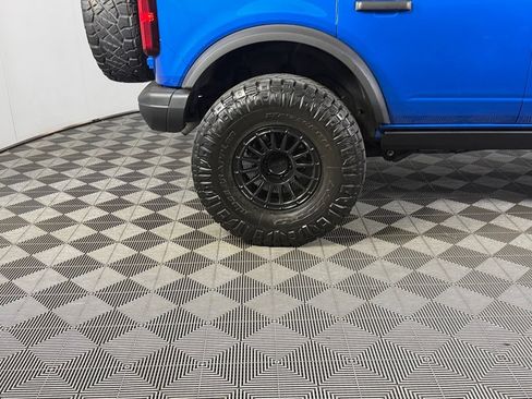 Used 2023 Ford Bronco Black Diamond AWD/4WD image 12