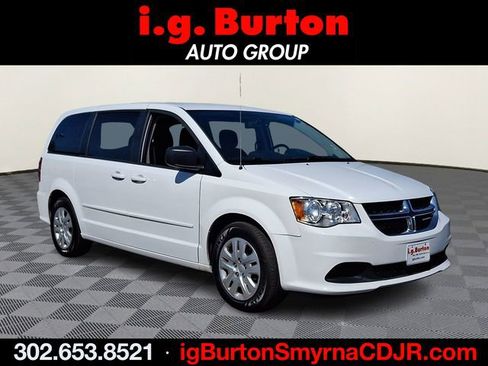 Used 2017 Dodge Grand Caravan SE w/ UConnect Hands-Free Group FWD image 1