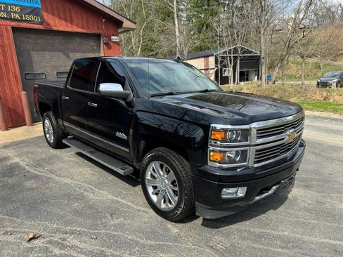 Used 2015 Chevrolet Silverado 1500 High Country w/ High Country Premium Package image 3