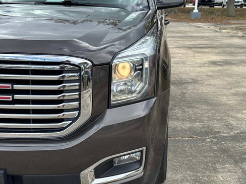 Used 2019 GMC Yukon SLT w/ Premium Edition image 9