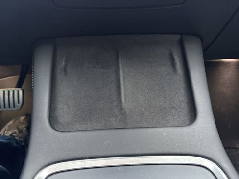 Used 2022 Tesla Model 3 Performance image 22