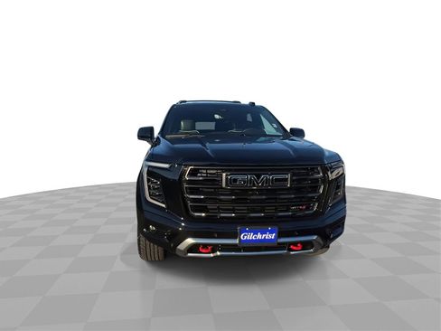 Used 2025 GMC Yukon XL AT4 Ultimate image 2