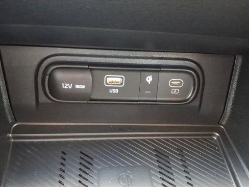 Used 2023 Kia Sportage EX image 22