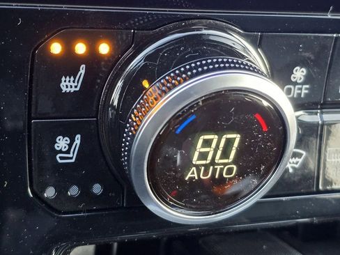 New 2026 Toyota Highlander Limited image 6