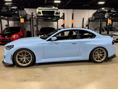 Used 2023 BMW M2 w/ Lighting Package RWD image 23
