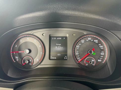 Used 2022 Volkswagen Passat 2.0T SE image 14