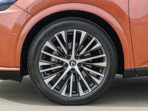 Certified 2024 Lexus RX 350 Premium Plus w/ Convenience Package image 9