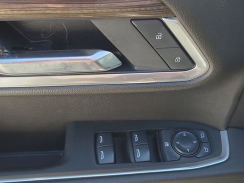 Certified 2025 Chevrolet Silverado 1500 LT image 24