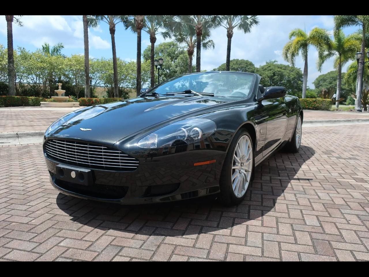 Used 2006 Aston Martin DB9 Volante RWD image 11