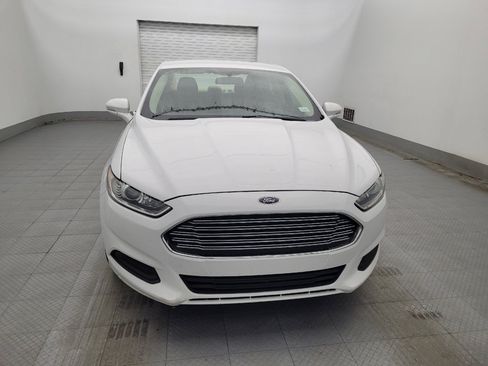 Used 2016 Ford Fusion SE FWD image 14