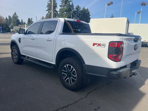 Used 2024 Ford Ranger Lariat w/ FX4 Off-Road Package image 7