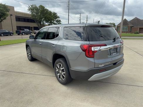 Used 2021 GMC Acadia SLE FWD image 5