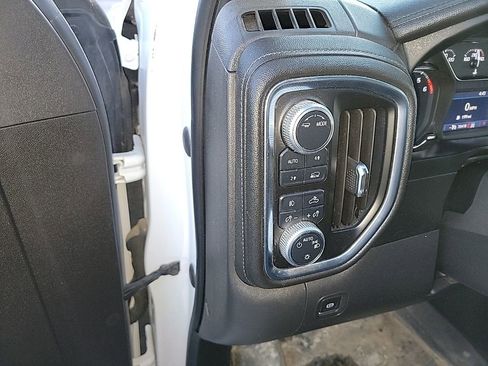 Used 2020 GMC Sierra 1500 Elevation w/ Elevation Value Package image 23