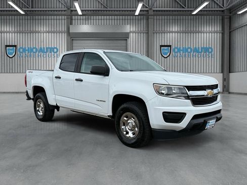 Used 2017 Chevrolet Colorado W/T w/ WT Convenience Package AWD/4WD image 3