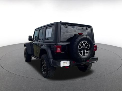 Used 2025 Jeep Wrangler Rubicon image 14