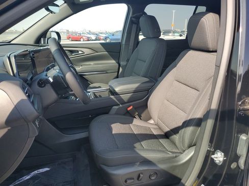 New 2026 Chevrolet Traverse LT w/ Driver Confidence Package image 18