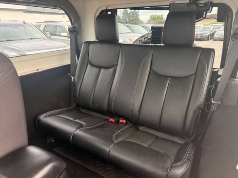 Used 2014 Jeep Wrangler Sport AWD/4WD image 14