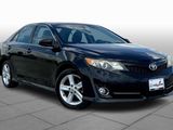 Used 2013 Toyota Camry SE image 2