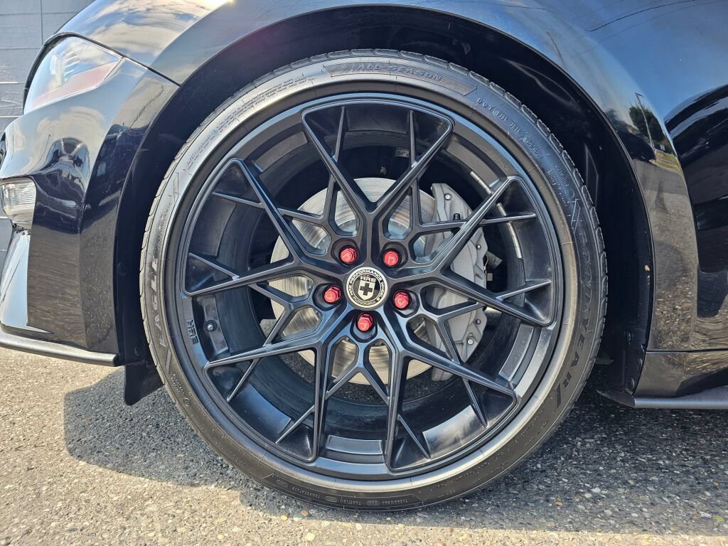 Used 2019 Ford Mustang GT Premium w/ Equipment Group 401A RWD image 19