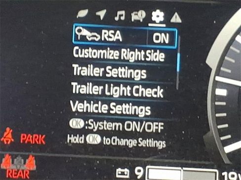 Used 2024 Toyota Tundra Limited image 12