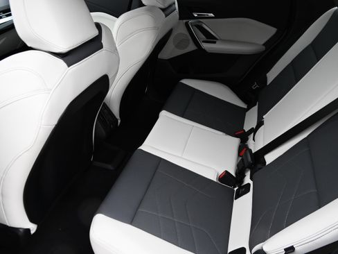 New 2026 BMW X1 xDrive28i w/ Convenience Package image 11