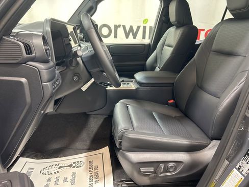 Used 2025 Toyota Land Cruiser image 29