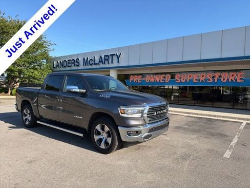Used 2024 RAM 1500 Laramie AWD/4WD image 1