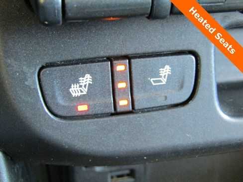 Used 2021 Chevrolet Colorado Z71 w/ Safety Package AWD/4WD image 19