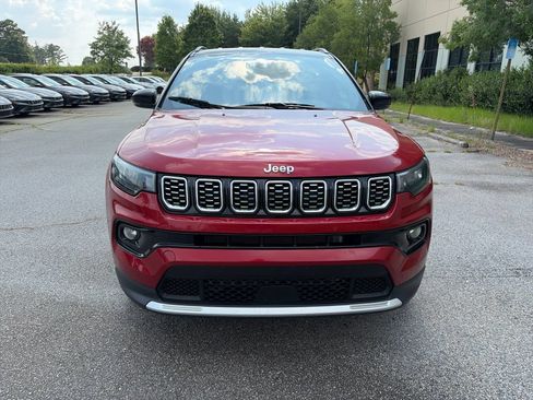 Used 2025 Jeep Compass Limited AWD/4WD image 1
