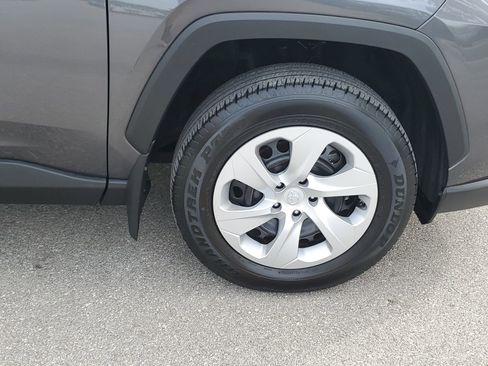 Certified 2024 Toyota RAV4 LE AWD/4WD image 6