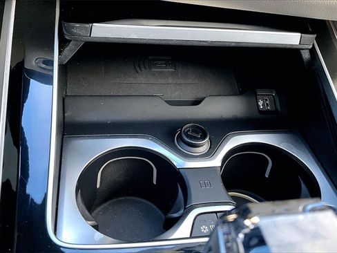 Used 2019 BMW X7 xDrive40i w/ Premium Package image 16