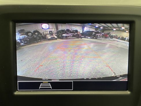 Used 2023 Chevrolet Equinox LT image 12