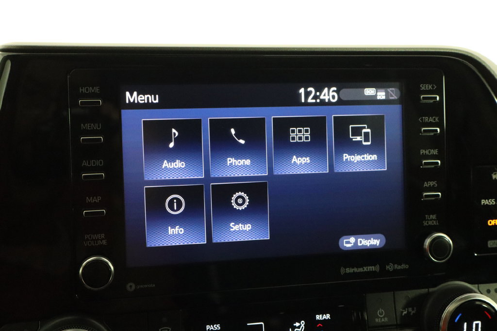 Used 2021 Toyota Highlander XLE FWD image 34