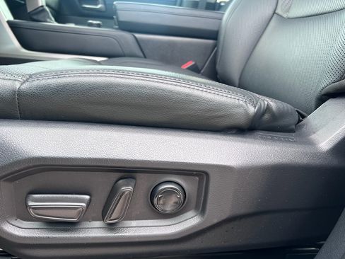 Used 2024 Toyota Tundra Limited image 21