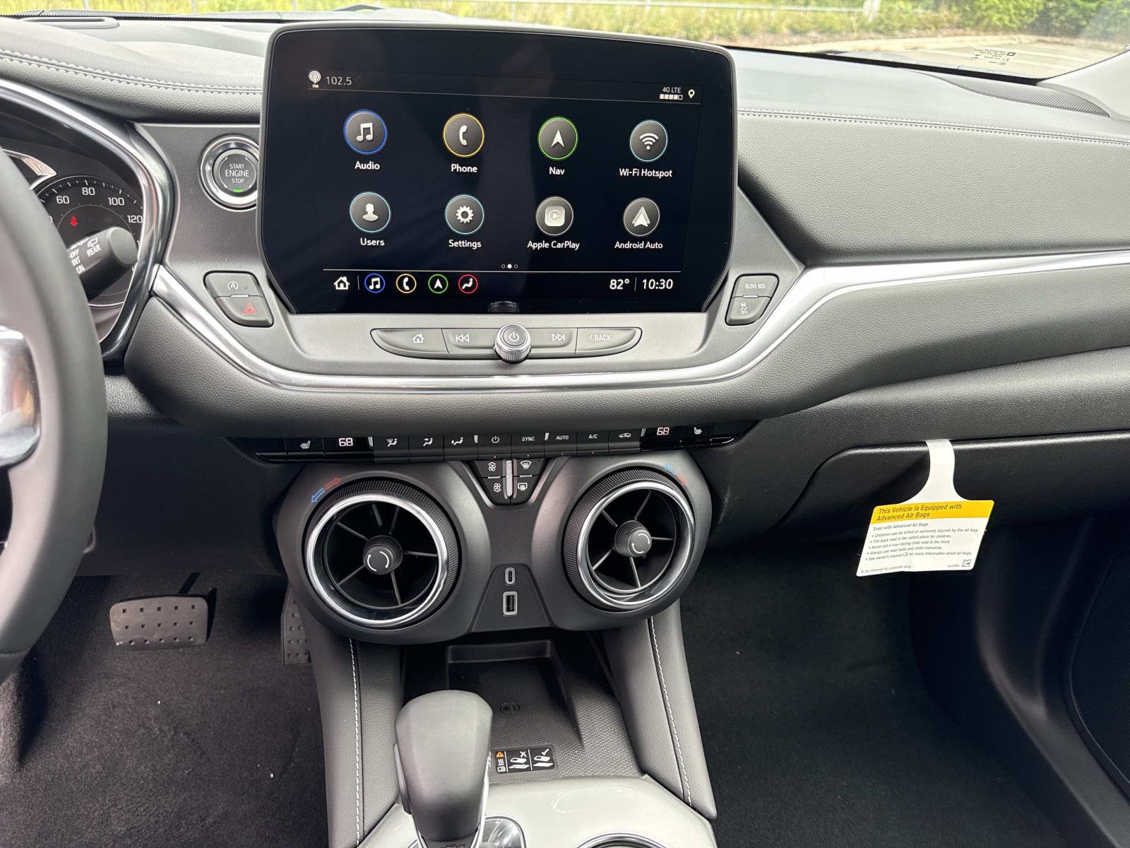 New 2026 Chevrolet Blazer LT w/ Sound & Technology Package FWD image 23