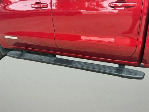 Used 2024 GMC Sierra 1500 Elevation image 42