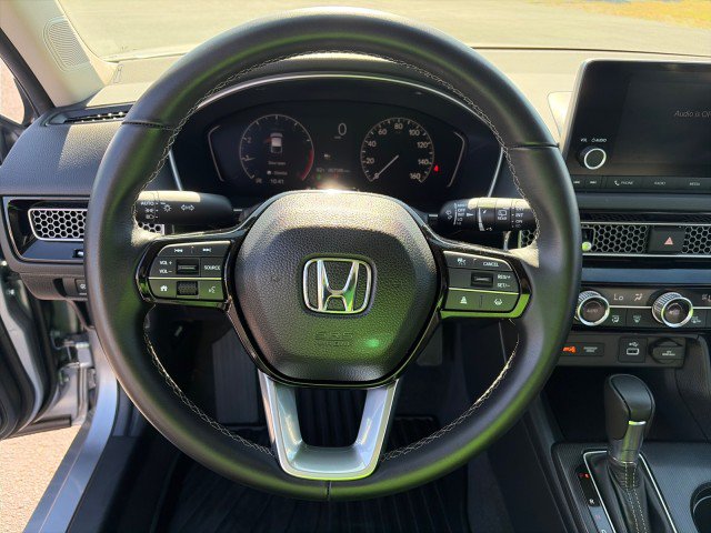 Used 2024 Honda Civic EX-L image 15