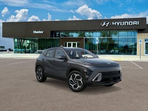 Used 2026 Hyundai Kona Limited AWD/4WD image 2