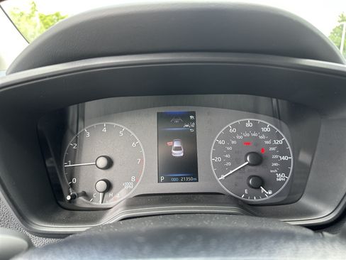 Certified 2025 Toyota Corolla LE FWD image 21