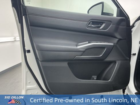 Used 2025 Nissan Pathfinder Rock Creek image 15